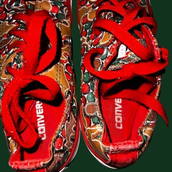Converse Chuck Taylor All Star GS Christmas Gingerbread Canvas Sneakers Size 2 - Picture 5 of 7